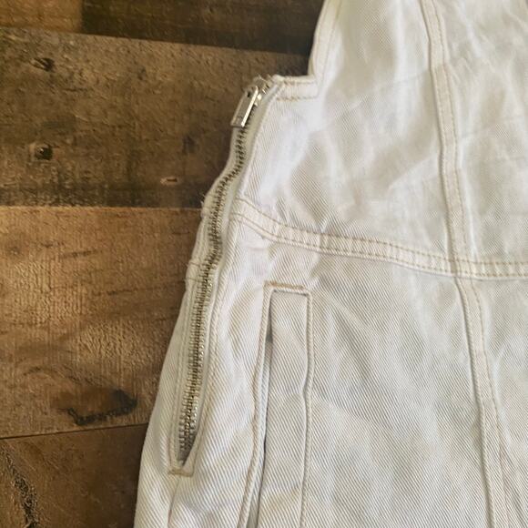 Farm Rio White Shortalls Overalls Women's Size 36 / US 4-6 - Picture 5 of 8